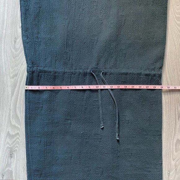 Black Crane Quilted Dress - Picture 9 of 10